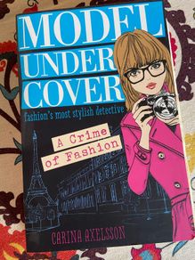 Usborne - Carina Alexsson - Model Under Cover