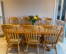 Kitchen Table Solid Oak, Glass top, 6 chairs
