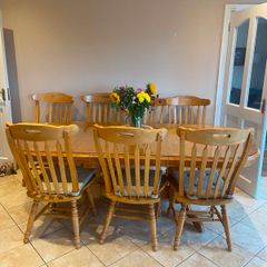 Kitchen Table Solid Oak, Glass top, 6 chairs