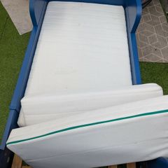 Ikea Busunge extendable bed
