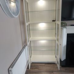 2 shelving units