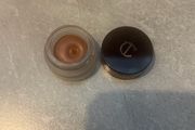 Charlotte Tilbury - cream eyeshadow pillow talk