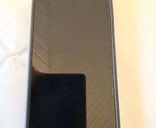 IPhone 13 SIM free