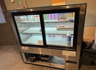 Display Fridge and Ice Cube Machine