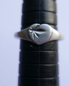 Vintage Sterling Silver 925 Heart Signet Ring adjustable size 1,6g