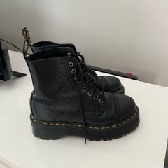 dr martens