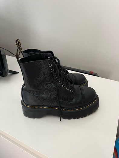 dr martens