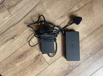 Dell universal socking station UD22