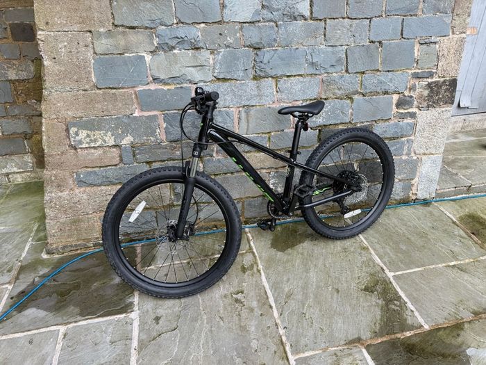 Giant STP 24 FS Kids bikes