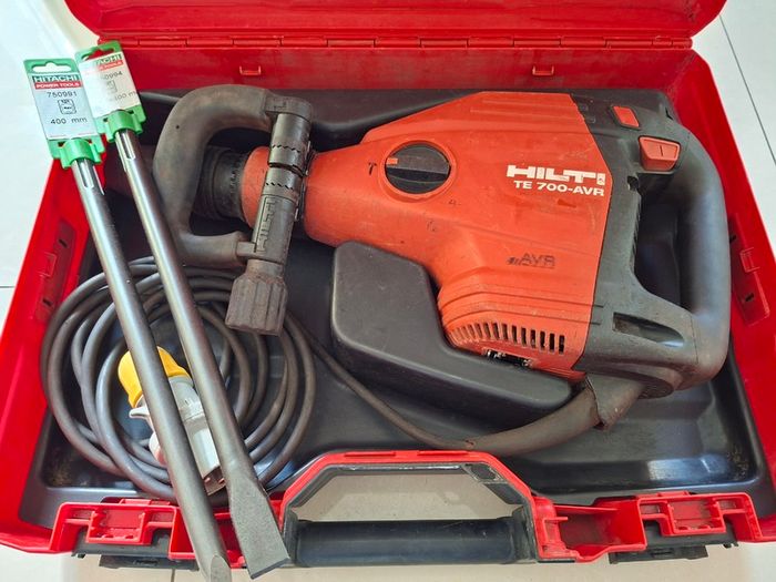 Hilti TE 700-AVR Sds Max Breaker 110v "Serviced"