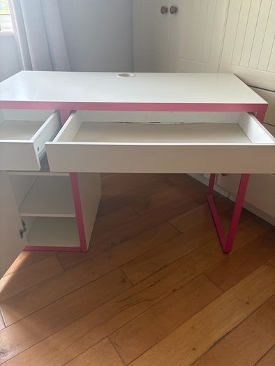 ikea desk and swivel chair