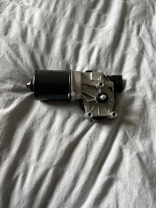 BMW X3 windscreen wipers motor