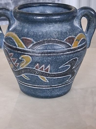 Pottery Vase/Holder