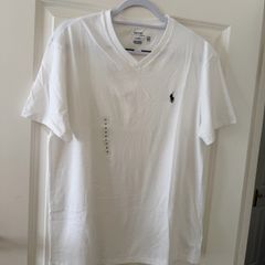 New Polo Ralph Lauren Men's V-Neck T-Shirt in White - size medium