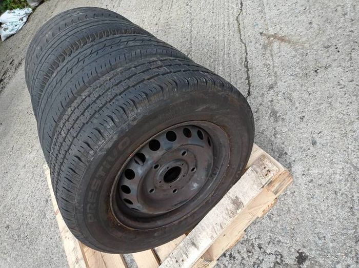 wheels and rims 215/65 r15 or 16
