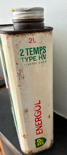Vintage BP 2 Stroke Oil Tin