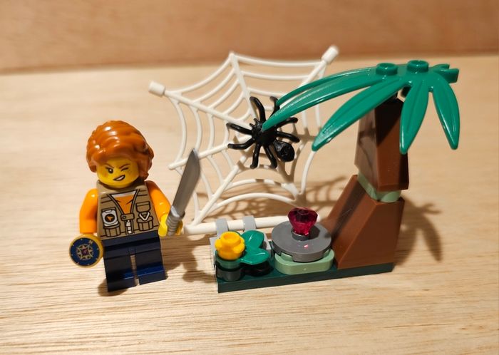 Lot Of Lego Mini Figures All As New Out Of Packs