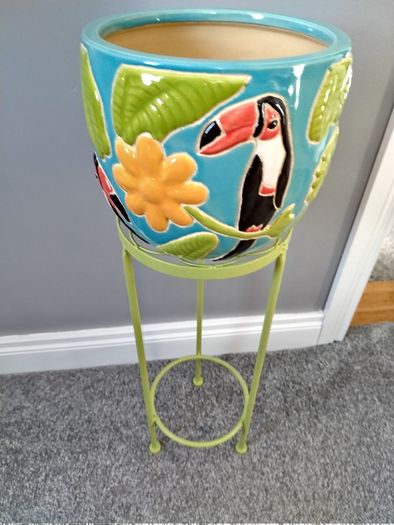 Lime Green Steel Plant Stand and Ceramic Planter/ Plant Pot