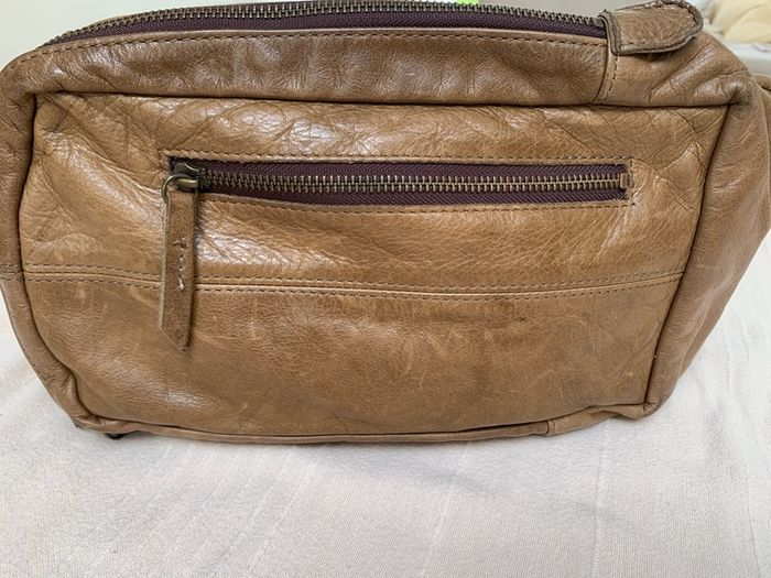 Crossbody bag