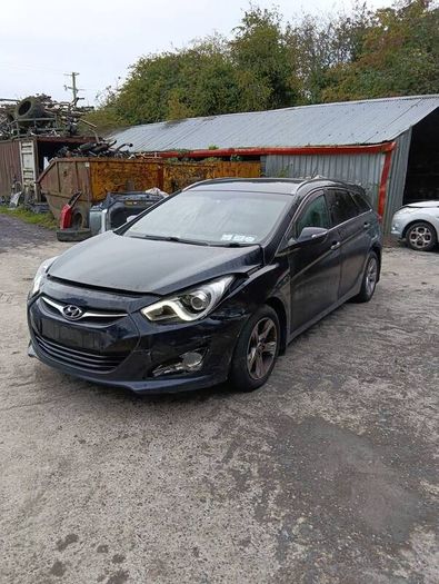 Breaking Hyundai i40 2013 1.7crdi