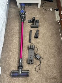 Dyson v6 Absolute