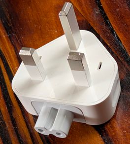 UK plug for apple charger