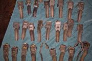 Rare Antique carpet clips x30 in metal copper tone