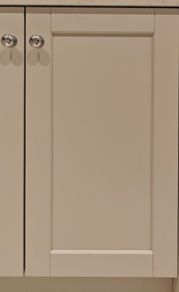 Gallagher Shaker Kitchen & Quartz-Effect Worktops