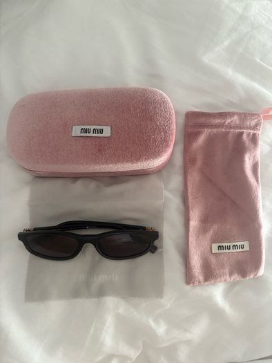 Miu Miu A06S Sunglasses