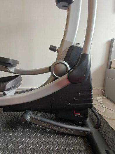 NordicTrack SpaceSaver SE7i Folding Elliptical Cross Trainer