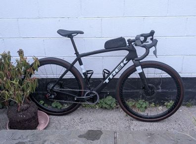 Trek Checkpoint SL7 eTap AXS