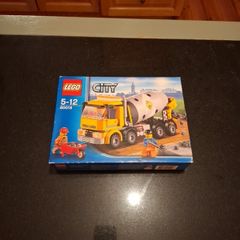 Lego Cement Mixer 60018