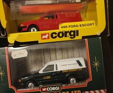 2 vintage Corgi Ford Escort Vans Die.cast  Models