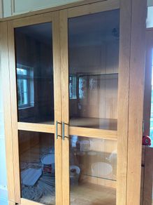 Glass cabinet