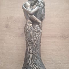Bronze figure - Celtic Lovers