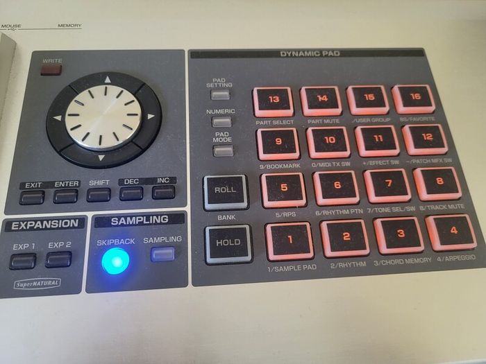Roland G8 Fantom Keyboard and Accessories