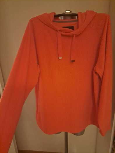 Regatta orange peach fleece hoodie women size UK18/20 EU46/48 Perfect condition Postage included