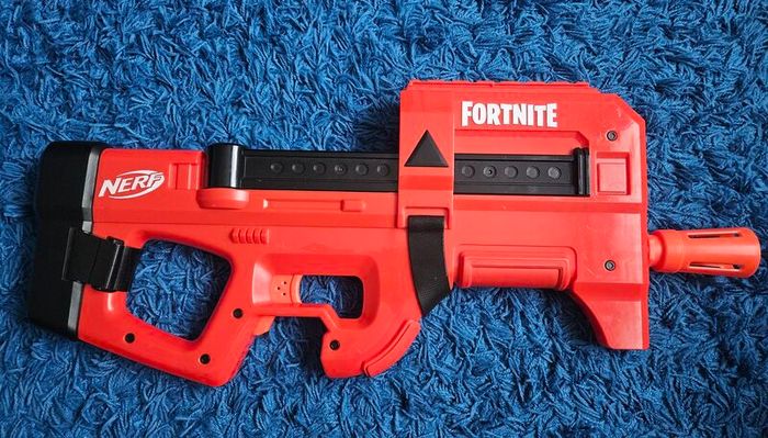 Nerf Fortnite SMG Blaster
