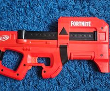 Nerf Fortnite SMG Blaster