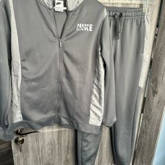 Nike Tracksuit - Boys XL