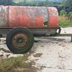 600 gallon water tank