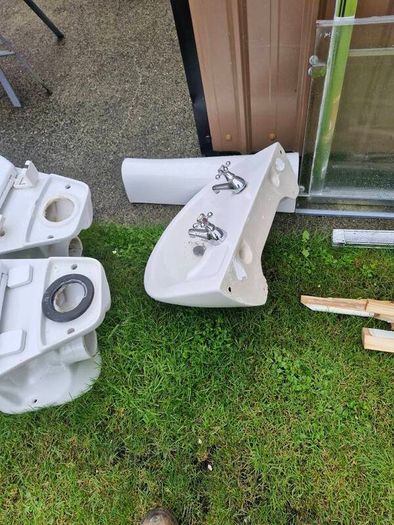 bathroom suit, 2 x pan and citrine, basin and ped, shower door to suit 1200 opening