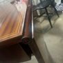 Extendable mahogany dinning table Image 5