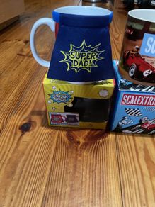 mugs
