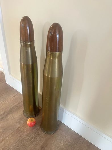 1944 WW2 17PDR Tank Shells