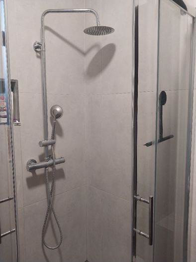 Chrome Rainfall Power Shower