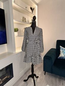Ladies Black & White Dress from Dunnes Stores Size Small UK 8-10 / EU 36-38