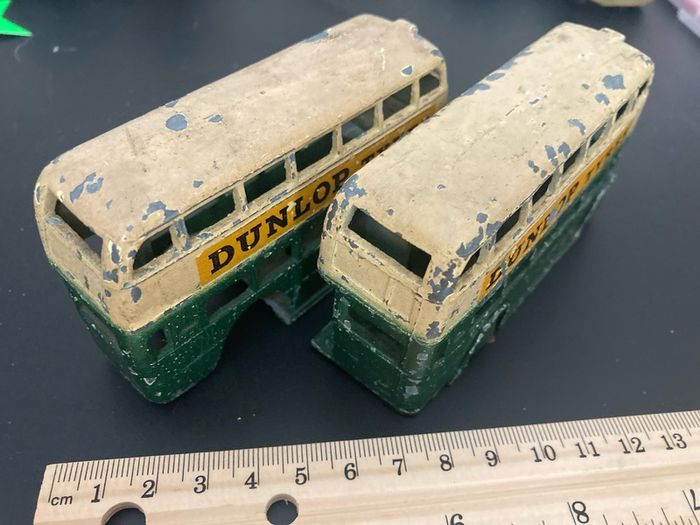Dinky 290. 2x London Routemaster Buses. Project/restoration.