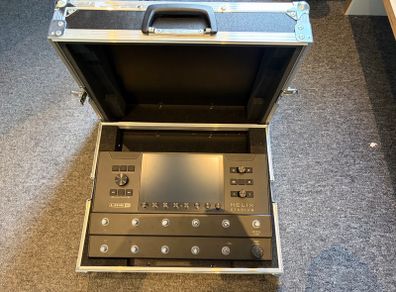Line 6 Helix Stadium guitar processor in Thon flight case (SALE ENDS 25TH OCTOBER)