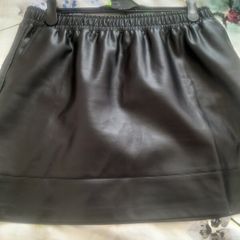 ladies leather elasticated mini skirt